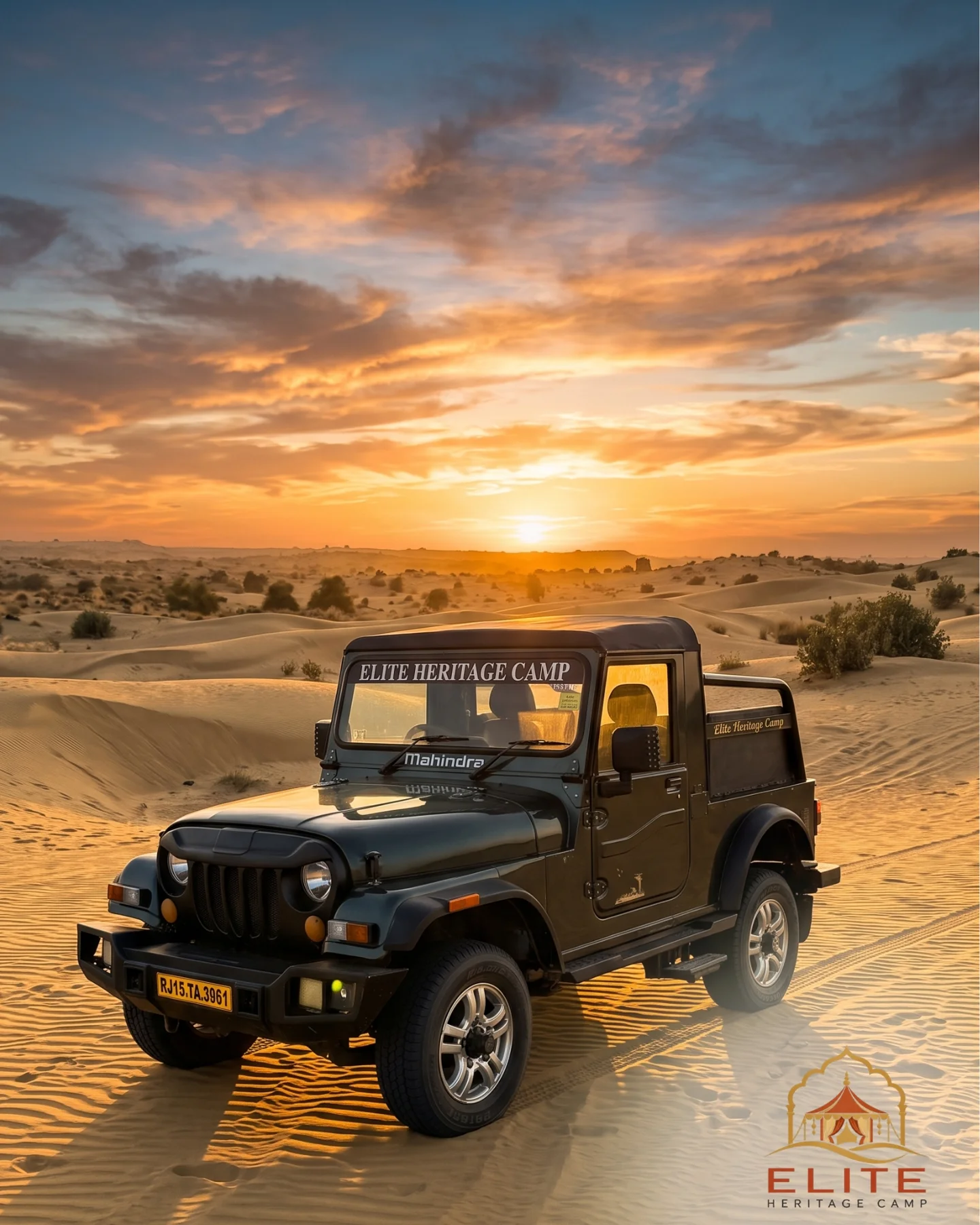 Jeep safari in the Jaisalmer dunes